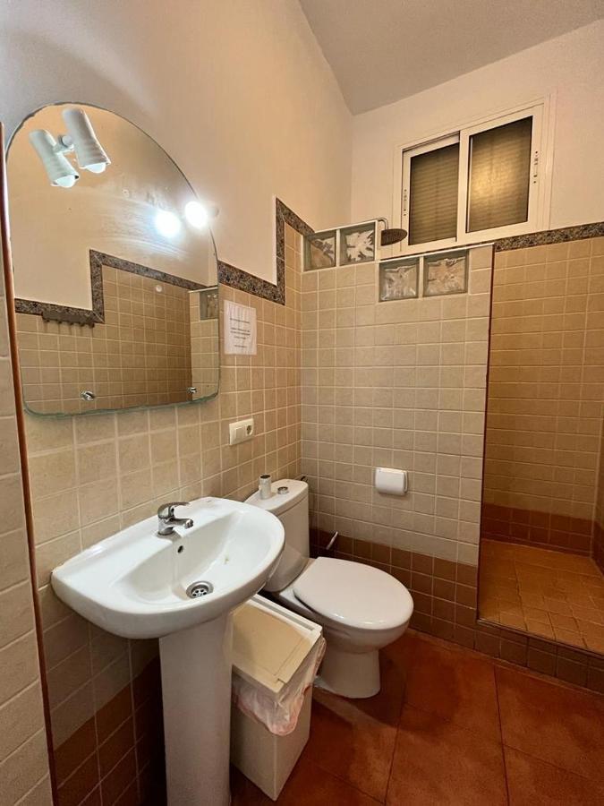 Pension Bienvenido Sevilla Exterior foto