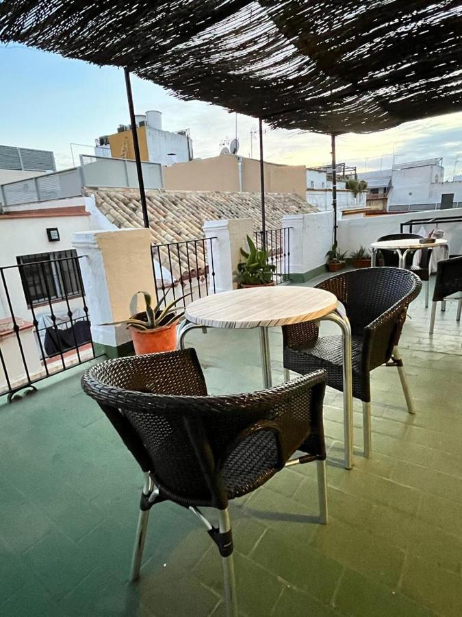 Pension Bienvenido Sevilla Exterior foto