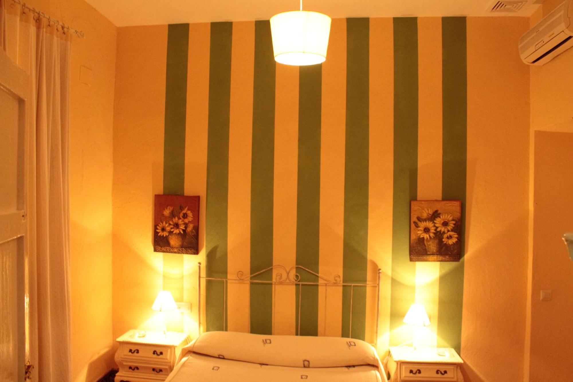 Pension Bienvenido Sevilla Zimmer foto