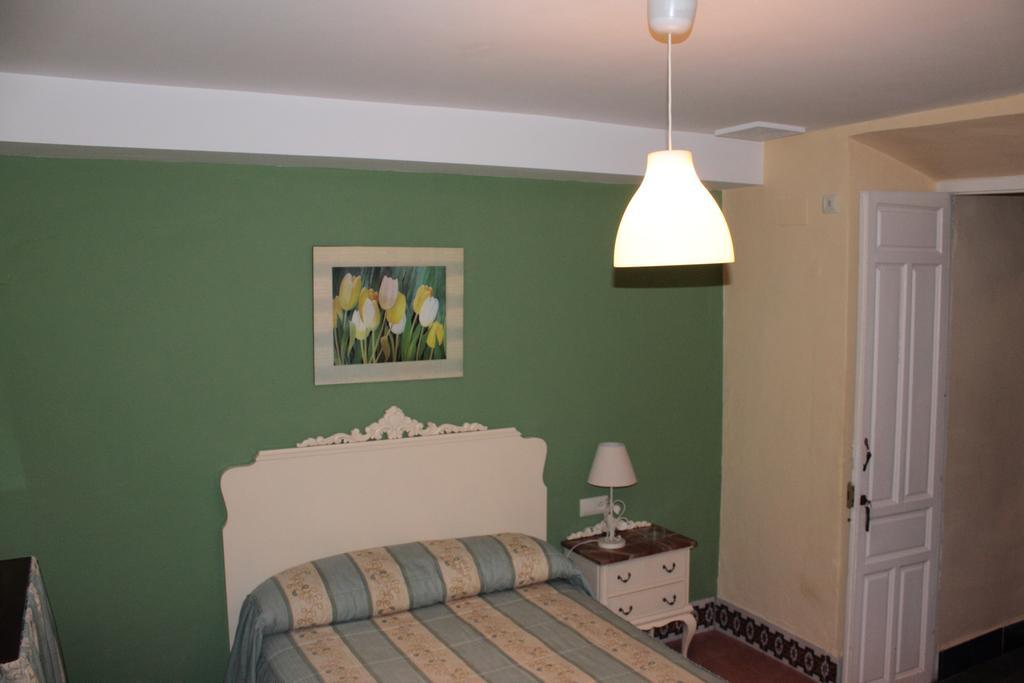 Pension Bienvenido Sevilla Exterior foto
